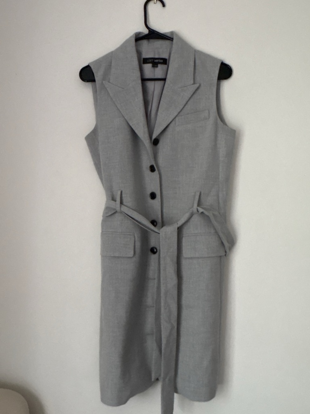LOFT Light Gray Sleeveless Tailored Vest